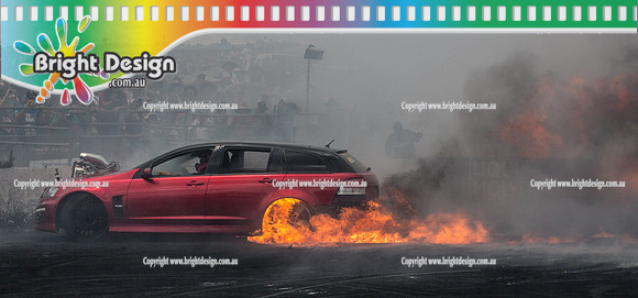 Summernats 28 Sunday 4 Jan 2015  BD  (8051)  STRUGLIN BURNOUT
