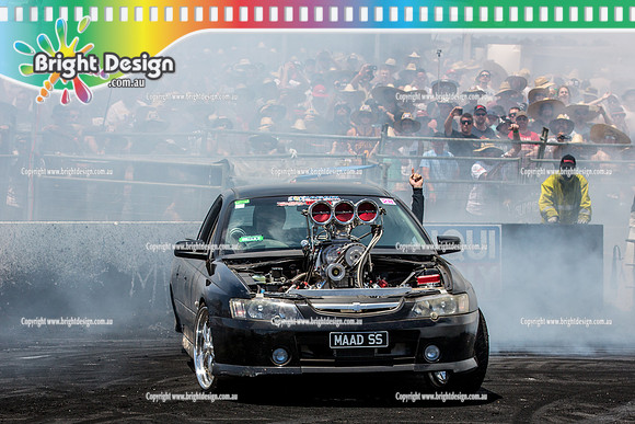 Summernats 28 Saturday 3 Jan 2015  BD (4688)  MAADSS BURNOUT