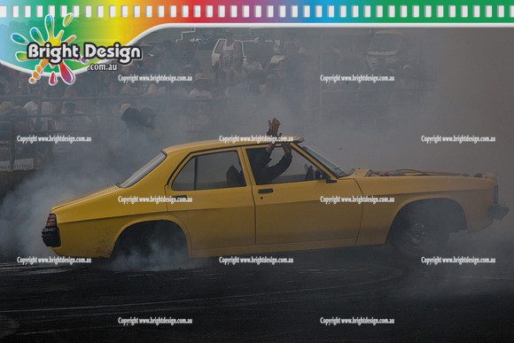 Summernats 28 Sunday 4 Jan 2015  BD  (8394)  TUFZED BURNOUT