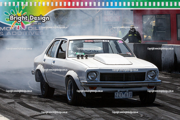 Summernats 28 Saturday 3 Jan 2015  BD (4650)  ZZY670 BURNOUT