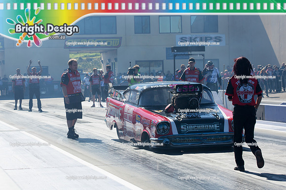 X-Champs @ Sydney Dragway SUN 4 May 2014  (6414)  TD 1221 TEAM BRAY RACING VICTOR BRAY  TOP DOOR SLAMMER  CROWD