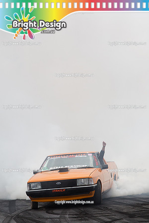 Summernats 28 Sunday 4 Jan 2015  BD  (7778)  TYRKILR BURNOUT