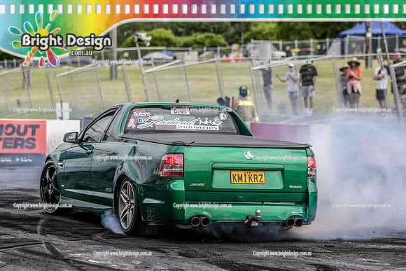 Summernats 34 Friday 7 Jan 2022  BDMP3041  KMIKRZ BURNOUT
