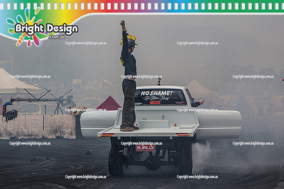 Summernats 28 Sunday 4 Jan 2015  BD  (7995)  BLWNLUX BURNOUT