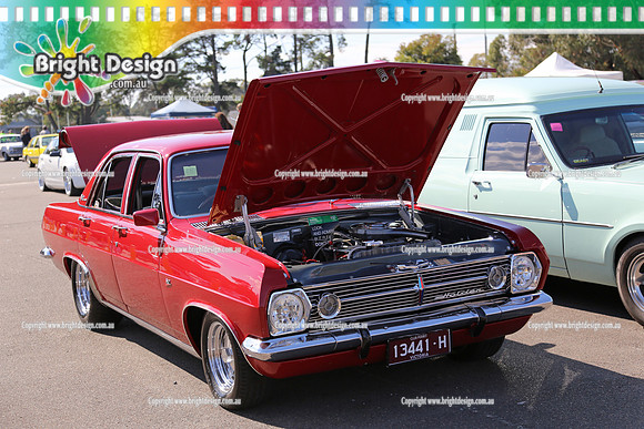 All Holden Day @  Dandeonong 7 April 2013  Bright Design (1169)  13441H