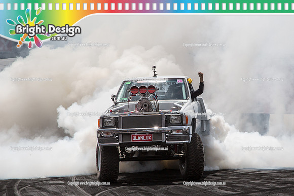 Summernats 28 Sunday 4 Jan 2015  BD  (7976)  BLWNLUX BURNOUT