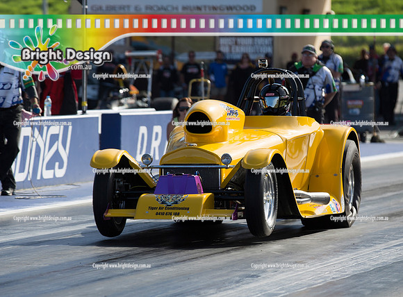 X-Champs @ Sydney Dragway SUN 4 May 2014  (6037)  AHR 284  LEIGH HARTILL-LAW
