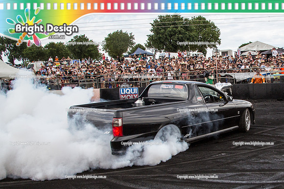 Summernats 28 Sunday 4 Jan 2015  BD  (8197)  MAADSS BURNOUT