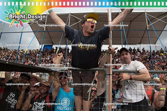 Summernats 28 Sunday 4 Jan 2015  BD  (8082)  CROWD