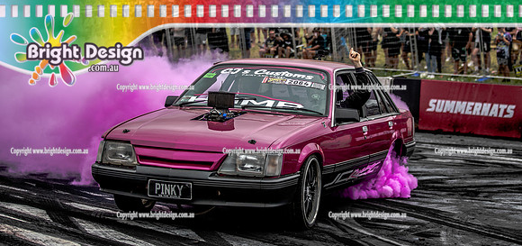 Summernats 34 Thursday 6 Jan 2022  BDMP2624  PINKY BURNOUT