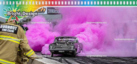 Summernats 34 Friday 7 Jan 2022  BDMP4467  NUMNUTZ BURNOUT