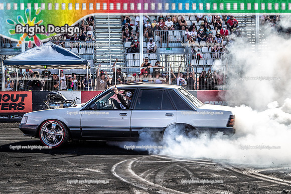Summernats 34 Sunday 9 Jan 2022  BDMP2641  CEMBLO BURNOUT