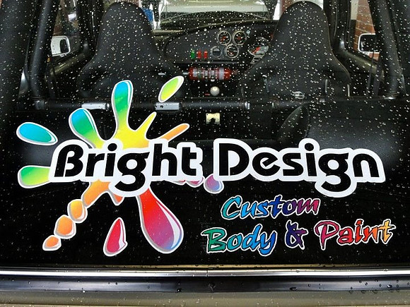 Bright Design Logo on Car with Water beading