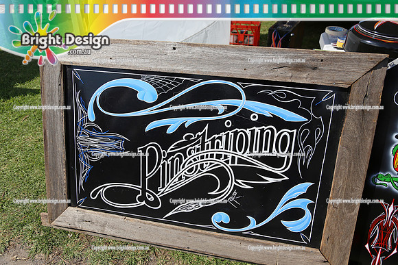 All Holden Day @  Dandeonong 7 April 2013  Bright Design (1191)  PINSTIPING