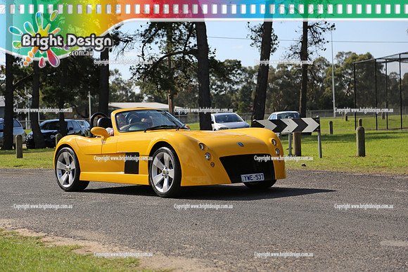 All Holden Day @  Dandeonong 7 April 2013  Bright Design (1407)  YWE537