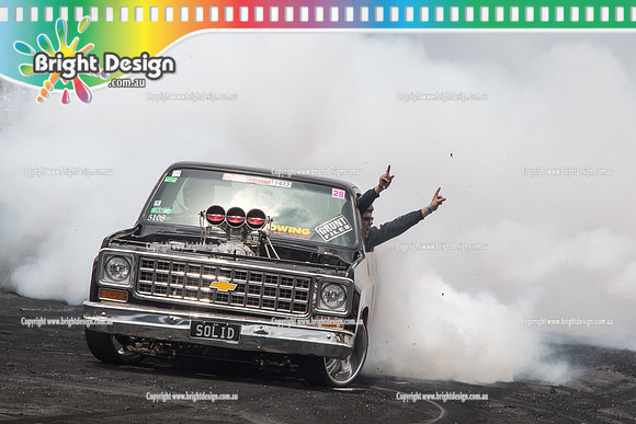 Summernats 28 Sunday 4 Jan 2015  BD  (7903)  SOLID BURNOUT