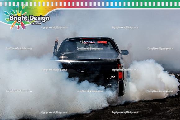 Summernats 28 Saturday 3 Jan 2015  BD (4699)  MAADSS BURNOUT
