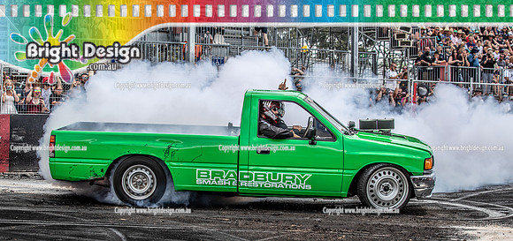 Summernats 34 Sunday 9 Jan 2022  BDMP0590  KNGTFF BURNOUT