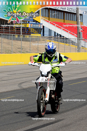 ANDRA Test n Tune @ Calder Park Raceway  SAT 25 Jan 2014  (7119)  CROWD  BIKE