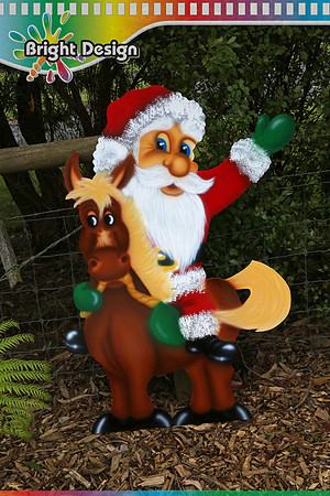 2- S-14 a Santa on Horse 1 Outdoor Christmas Decoration by Bright Design (5)