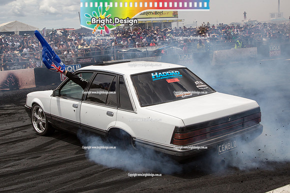 Summernats 28 Sunday 4 Jan 2015  BD  (7875)  CEMBLO BURNOUT