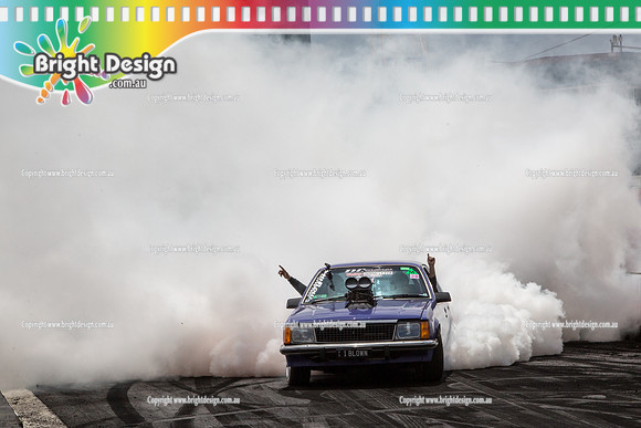 Summernats 28 Sunday 4 Jan 2015  BD  (7931)  IBLOWN BURNOUT