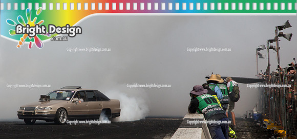 Summernats 28 Sunday 4 Jan 2015  BD  (8302)   GLDCLS BURNOUT