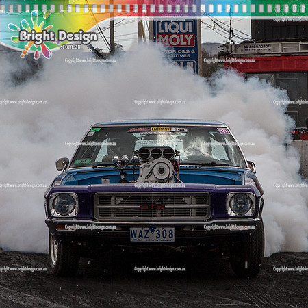 Summernats 28 Sunday 4 Jan 2015  BD  (8151)  WAZ308 BURNOUT
