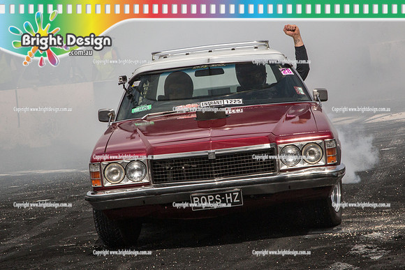 Summernats 28 Sunday 4 Jan 2015  BD  (8293)  POPSHZ BURNOUT