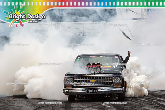 Summernats 28 Sunday 4 Jan 2015  BD  (7892)  SOLID BURNOUT