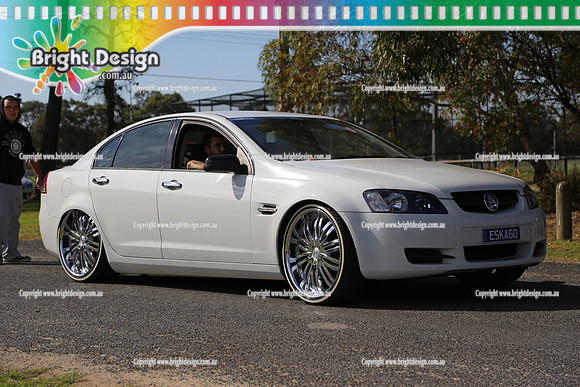 All Holden Day @  Dandeonong 7 April 2013  Bright Design (1514)  ESKAGO