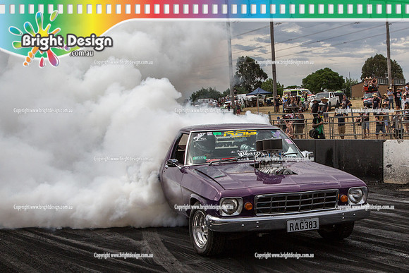 Summernats 28 Sunday 4 Jan 2015  BD  (8207)  RAG383 BURNOUT