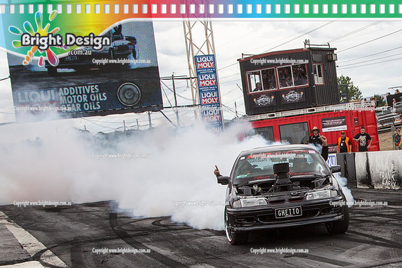 Summernats 28 Sunday 4 Jan 2015  BD  (7756)  GHETTO BURNOUT