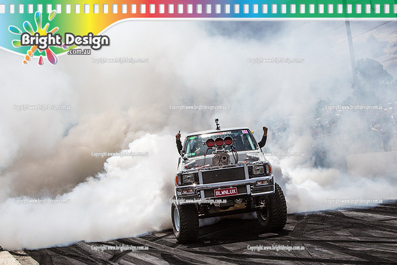 Summernats 28 Sunday 4 Jan 2015  BD  (7980)  BLWNLUX BURNOUT