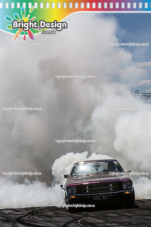 Summernats 28 Saturday 3 Jan 2015  BD  (4975)  LS24U BURNOUT