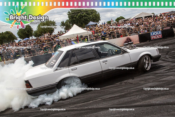 Summernats 28 Sunday 4 Jan 2015  BD  (7855)  CEMBLO BURNOUT