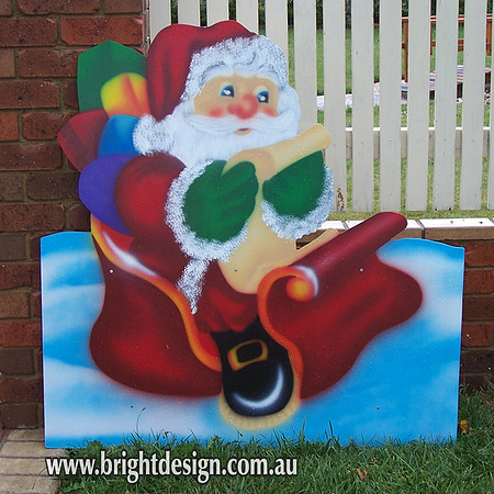1- SS-06 b www Santa in Sleigh at Home Outdoor Christmas Display Custom Airbrushing by Bright Design