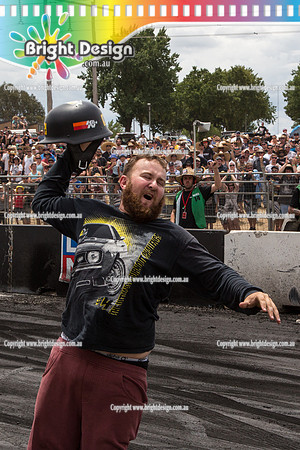 Summernats 28 Sunday 4 Jan 2015  BD  (7880)  CEMBLO BURNOUT