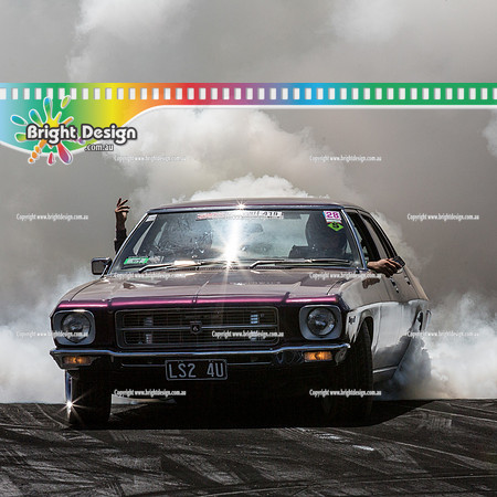 Summernats 28 Saturday 3 Jan 2015  BD  (4972)  LS24U BURNOUT SQUARE
