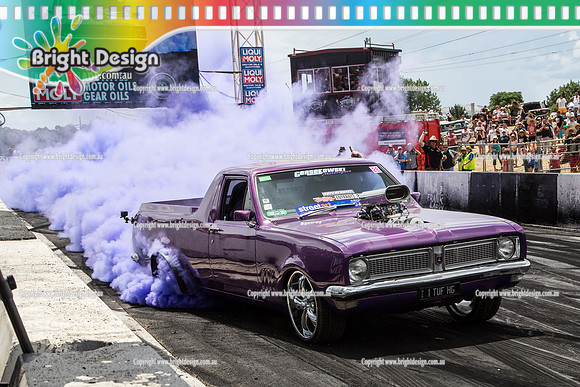 Summernats 28 Sunday 4 Jan 2015  BD  (8096)  1TUFHG BURNOUT