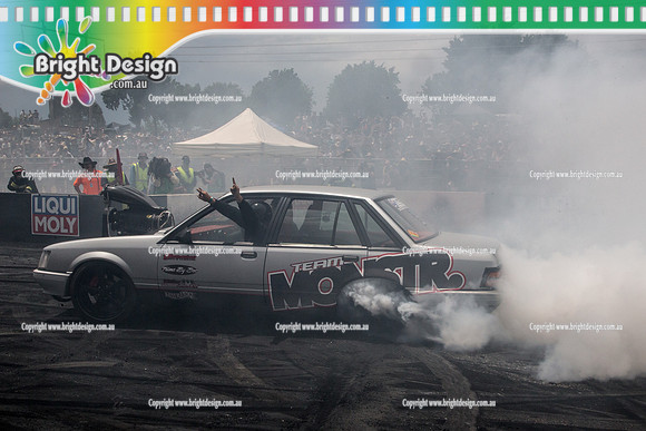 Summernats 28 Sunday 4 Jan 2015  BD  (7961)  CUTSIK BURNOUT