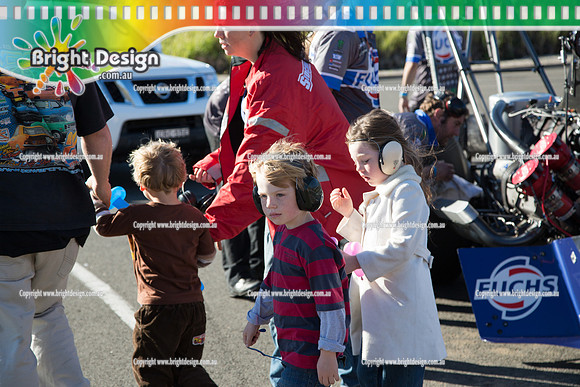 X-Champs @ Sydney Dragway SUN 4 May 2014  (6913)  LAMATTINA RACING CROWD  TOP FUEL