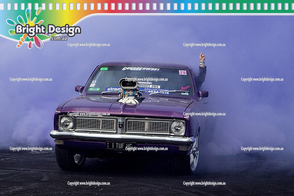 Summernats 28 Sunday 4 Jan 2015  BD  (8099)  1TUFHG BURNOUT