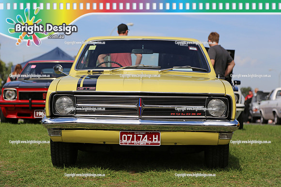 All Holden Day @  Dandeonong 7 April 2013  Bright Design (1037)  07174H