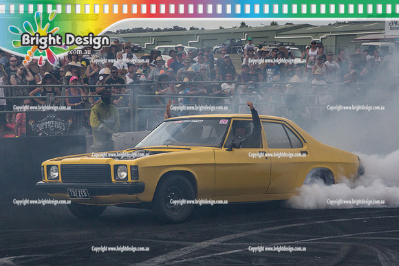 Summernats 28 Sunday 4 Jan 2015  BD  (8389)  TUFZED BURNOUT