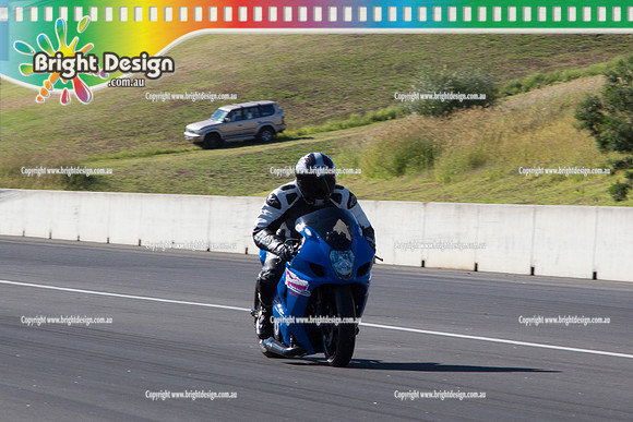 X-Champs @ Sydney Dragway SUN 4 May 2014  (6708)  BLUE MODIFIED BIKE TBC