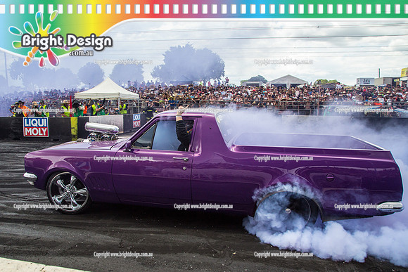Summernats 28 Sunday 4 Jan 2015  BD  (8112)  1TUFHG BURNOUT