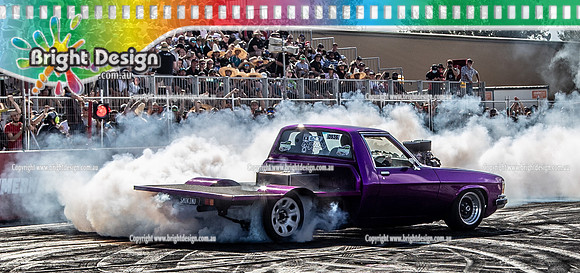 Summernats 34 Saturday 8 Jan 2022  BDMP8343  SMOKINU BURNOUT