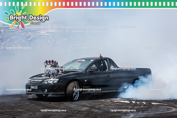 Summernats 28 Saturday 3 Jan 2015  BD (4701)  MAADSS BURNOUT