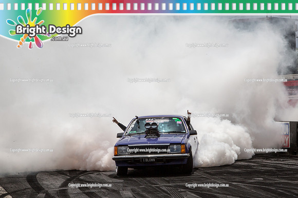 Summernats 28 Sunday 4 Jan 2015  BD  (7932)  IBLOWN BURNOUT